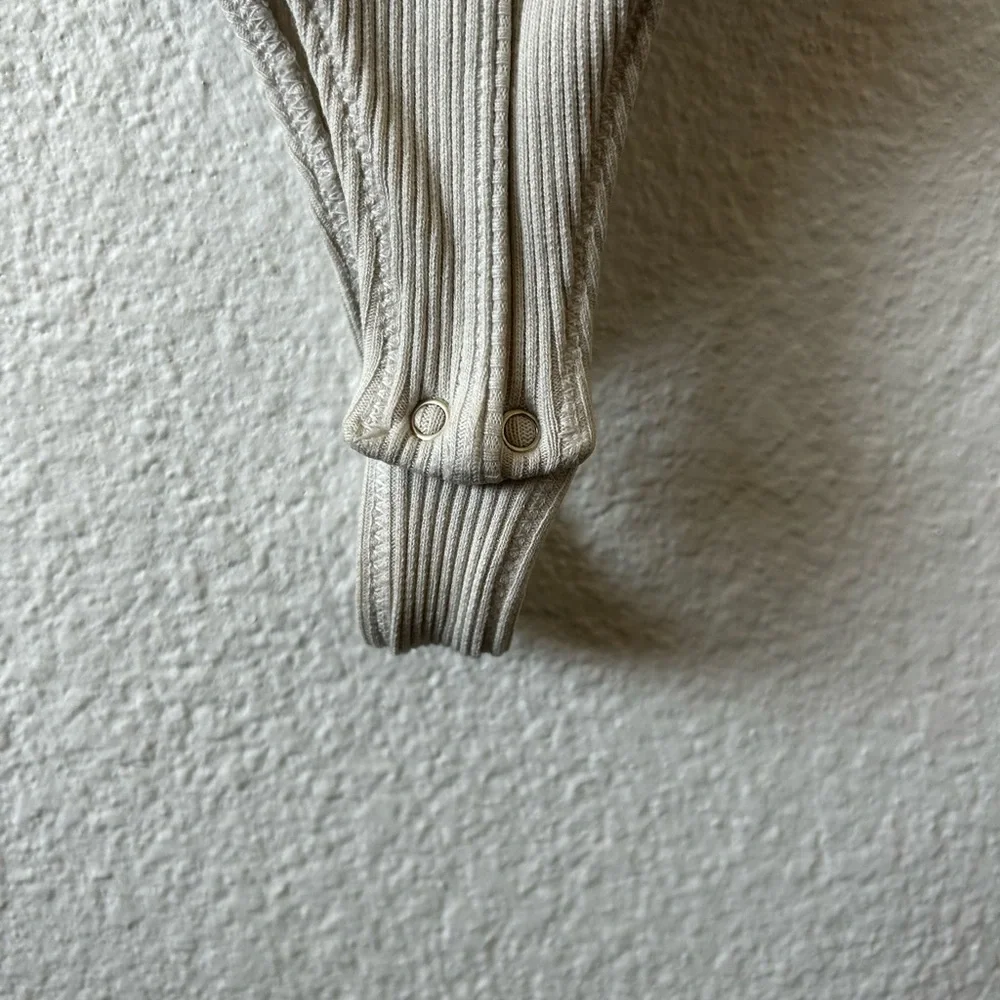 Beige Ribbed Bodysuit - Picture 2 of 3